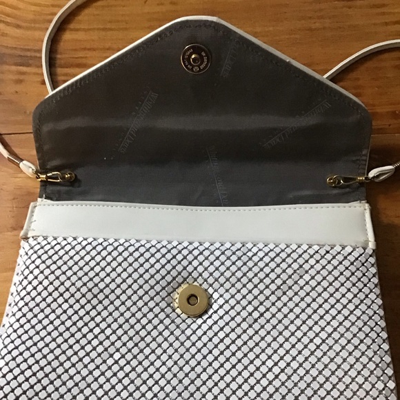 Whiting and Davis Metal Mesh White Shoulder Crossbody Bag Purse. - Picture 4 of 13